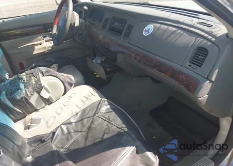 2005 Mercury Grand Marquis из США, поврежденный, VIN 2MEFM75W55X610861